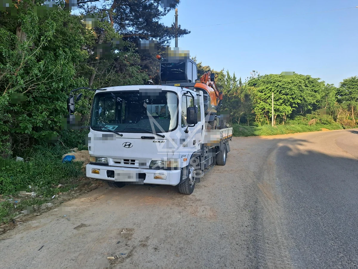 전남 장성군 삼서면 포크레인(굴착기) 작업 현장 도착사진