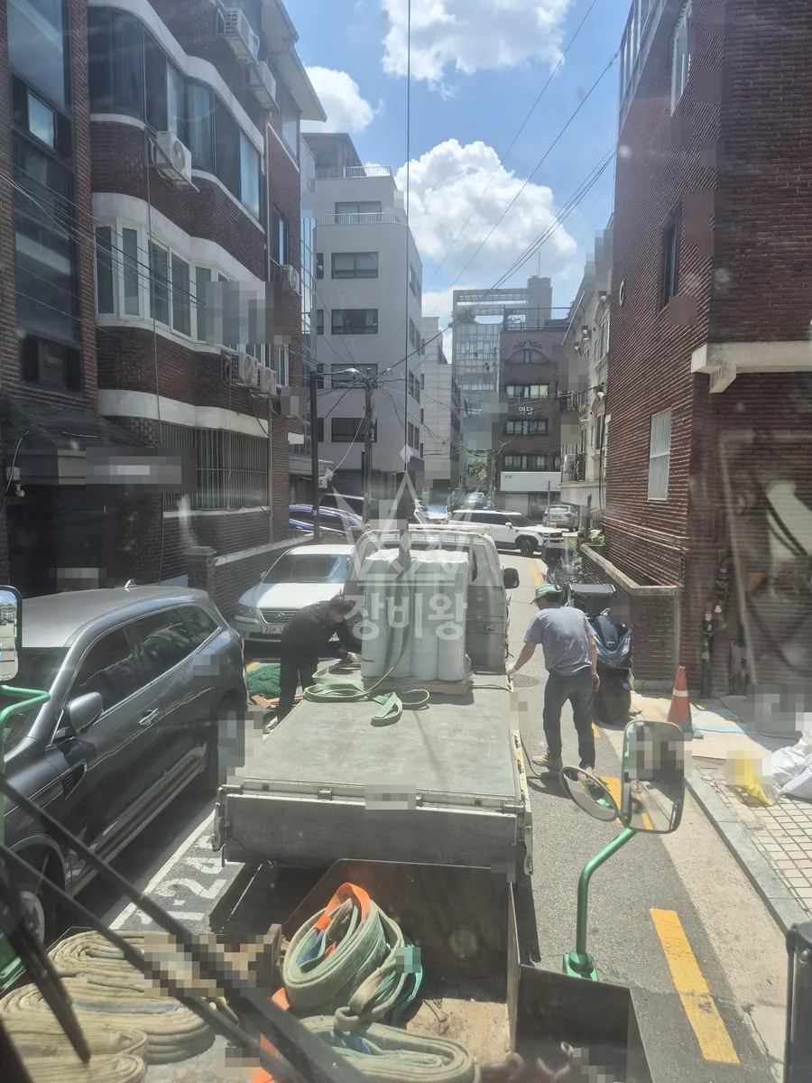 서울 강남구 개포동 13톤 크레인 4층건물 옥상 파레트양중 작업사진 3