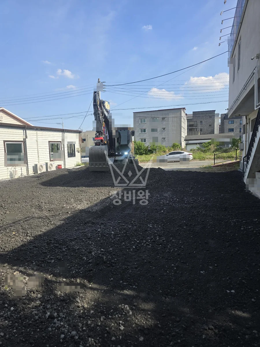 경북 포항시 북구 포크레인(굴착기) 바닥평탄작업 작업사진 2