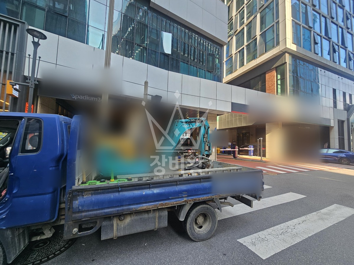 경기 남양주시 다산동 포크레인(굴착기) 작업 현장 도착사진