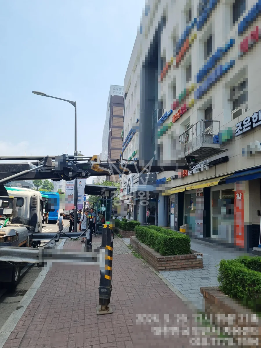 경기 안산시 단원구 3.5톤 스카이차 간판설치 작업완료사진 1