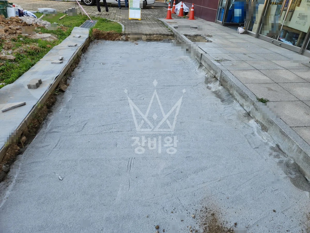 경기 용인시 기흥구 포크레인(굴착기) 되메우기 작업사진 1