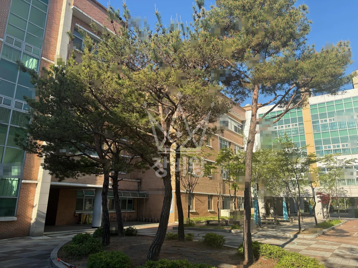 대전 유성구 원신흥동 3.5톤 스카이차 전지 작업사진 1