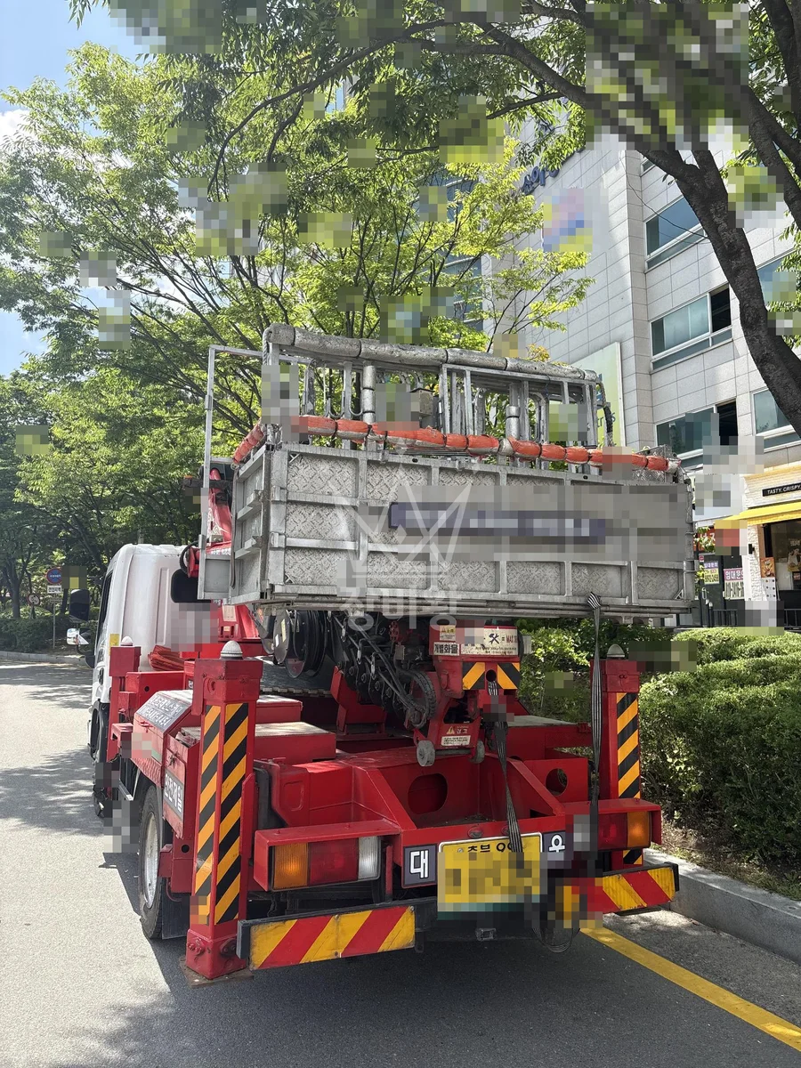 충북 청주시 흥덕구 3.5톤 스카이차 간판 파워교체 작업완료사진 1