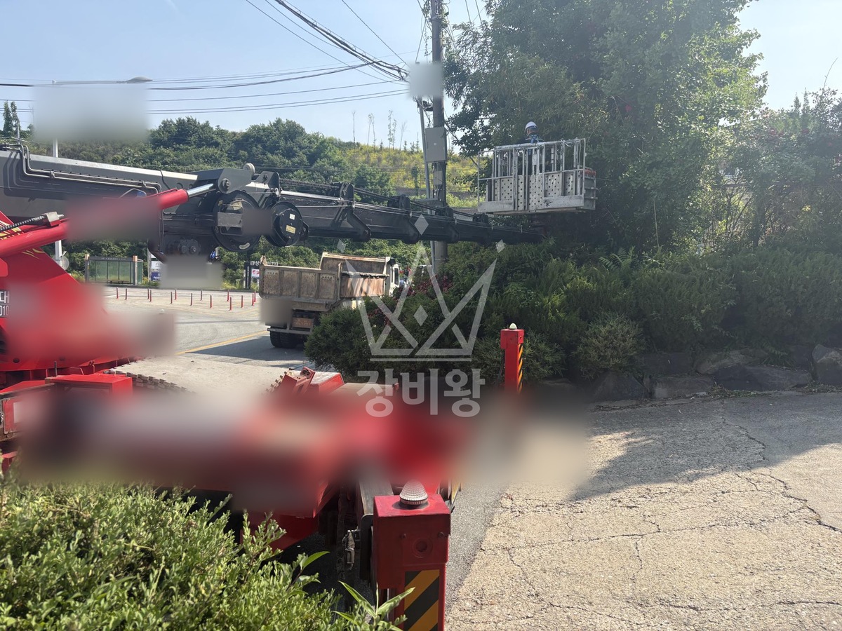 충남 공주시 검상동 3.5톤 스카이차 cctv선로작업 작업사진 3