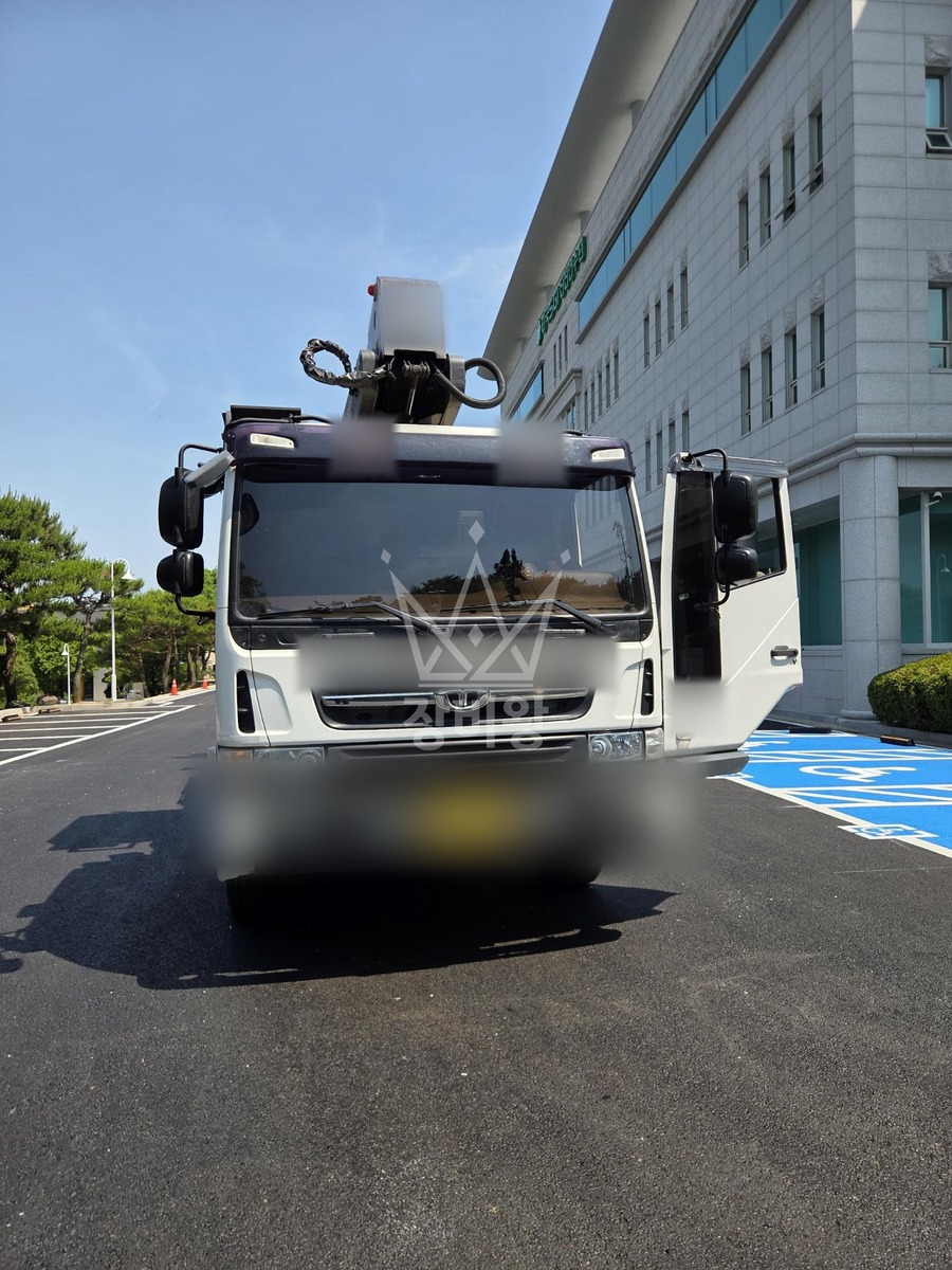 충북 진천군 초평면 3.5톤 스카이차 물청소 작업완료사진 1