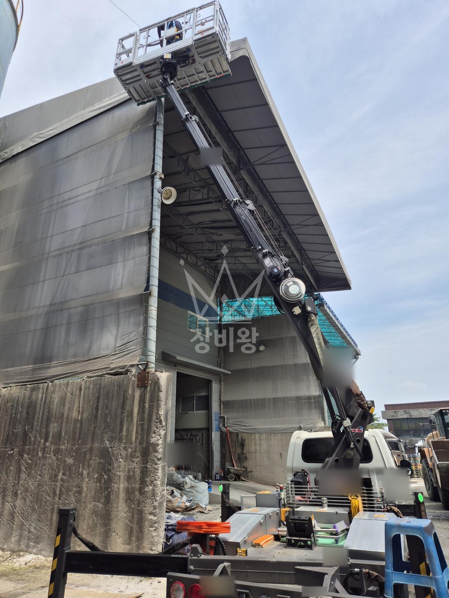 세종시 전동면 송성리 1톤 스카이차 CCTV 선로포설 작업사진 1