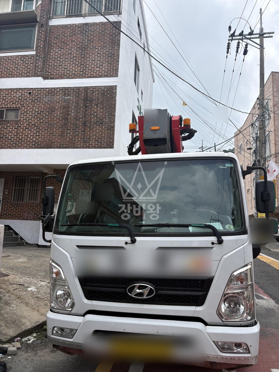 대전 중구 대사동 3.5톤 스카이차 페인트 작업완료사진 1
