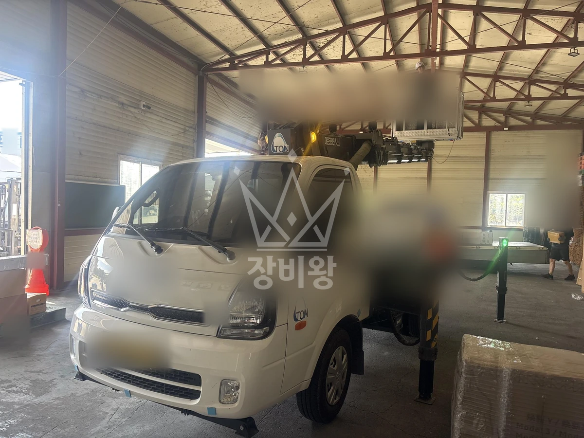 충남 천안시 동남구 용곡동 3.5톤 스카이차 cctv 설치 작업사진 2