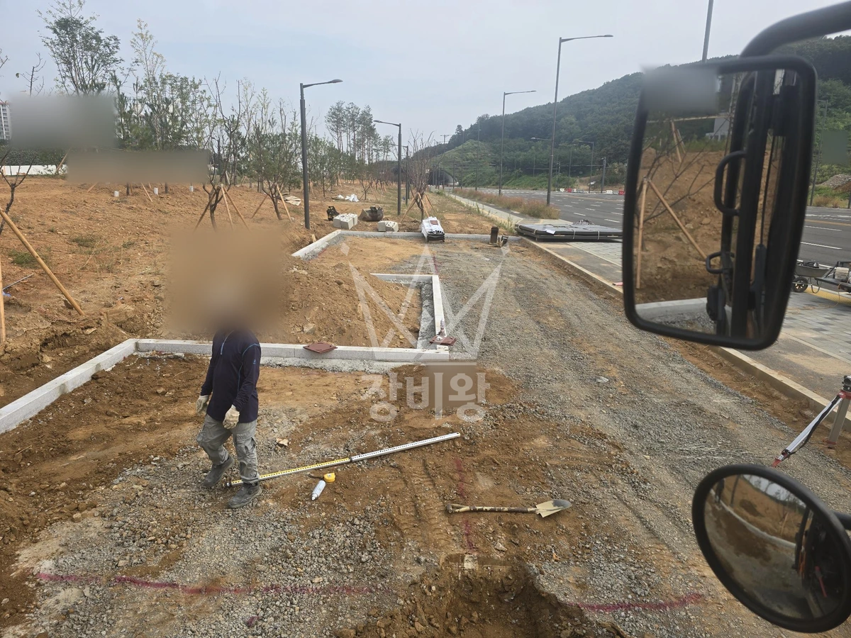 인천 검단구 마전동 포크레인(굴착기) 파고라설치 작업사진 1