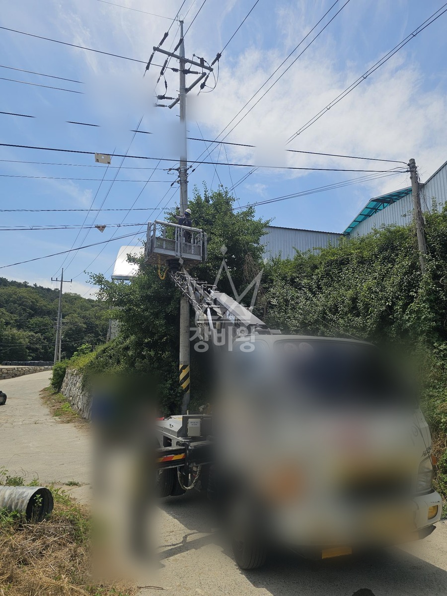 경북 김천시 어모면 2.5톤 스카이차 cctv 설치 작업사진 1