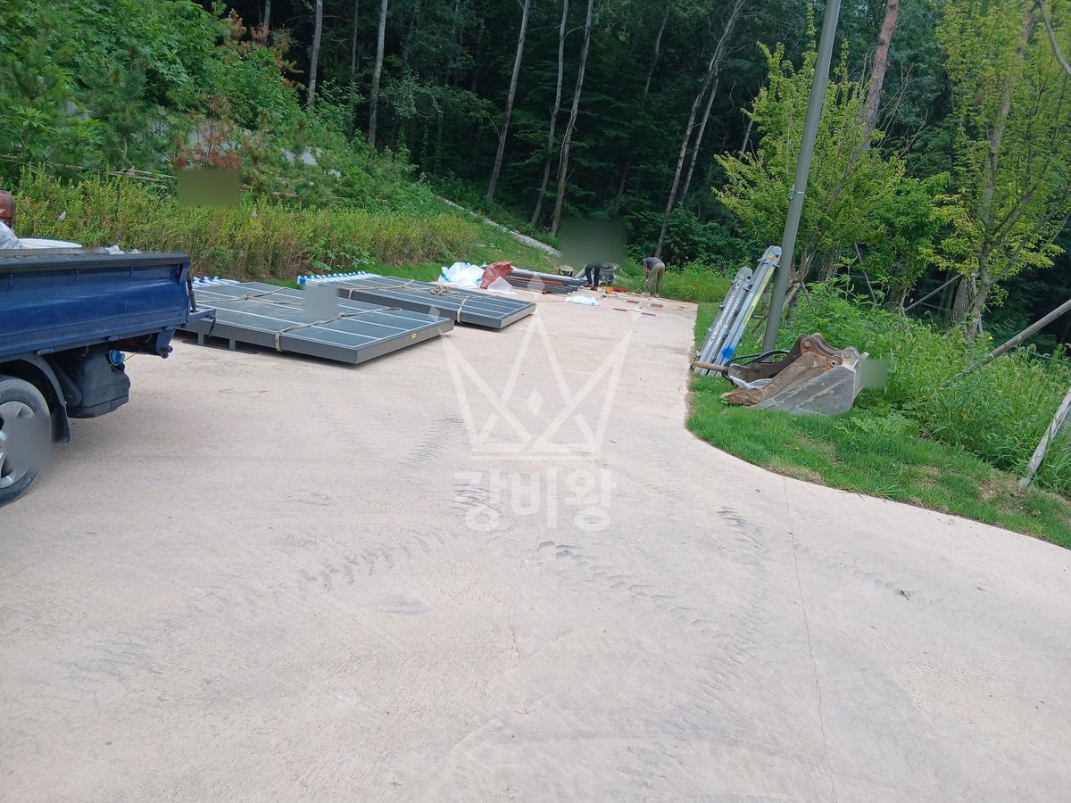 경기 하남시 학암동 포크레인(굴착기) 파고라설치 작업사진 3