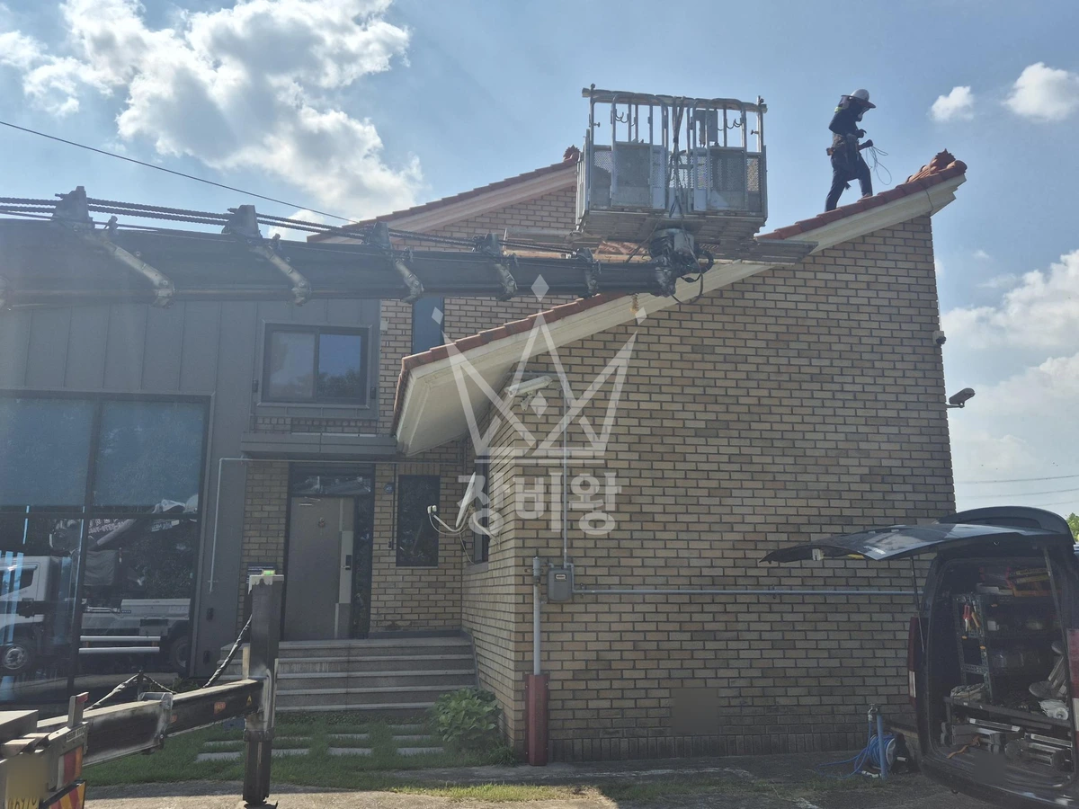 경기 화성시 만세구 장안면 3.5톤 스카이차 Cctv 작업사진 1