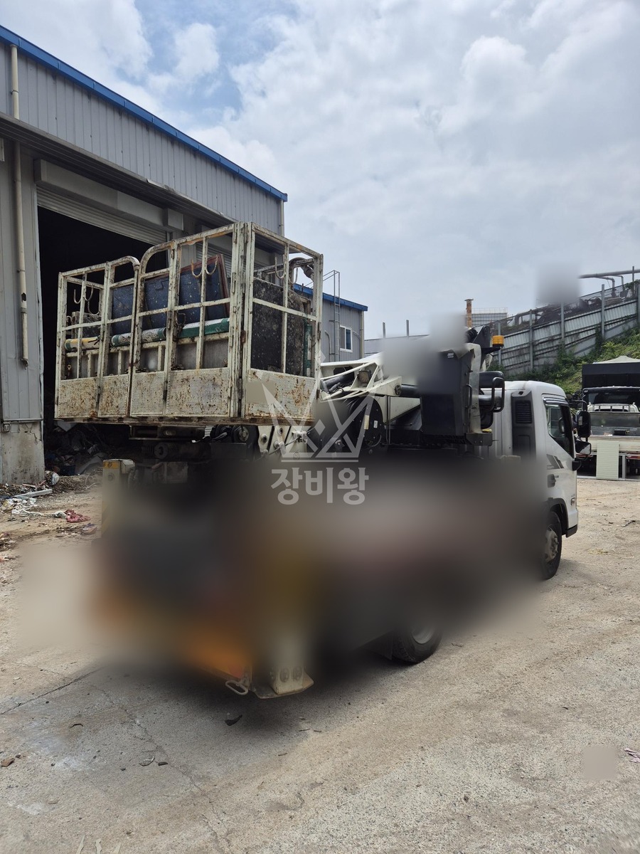 경남 김해시 주촌면 3.5톤 스카이차 작업 현장 도착사진