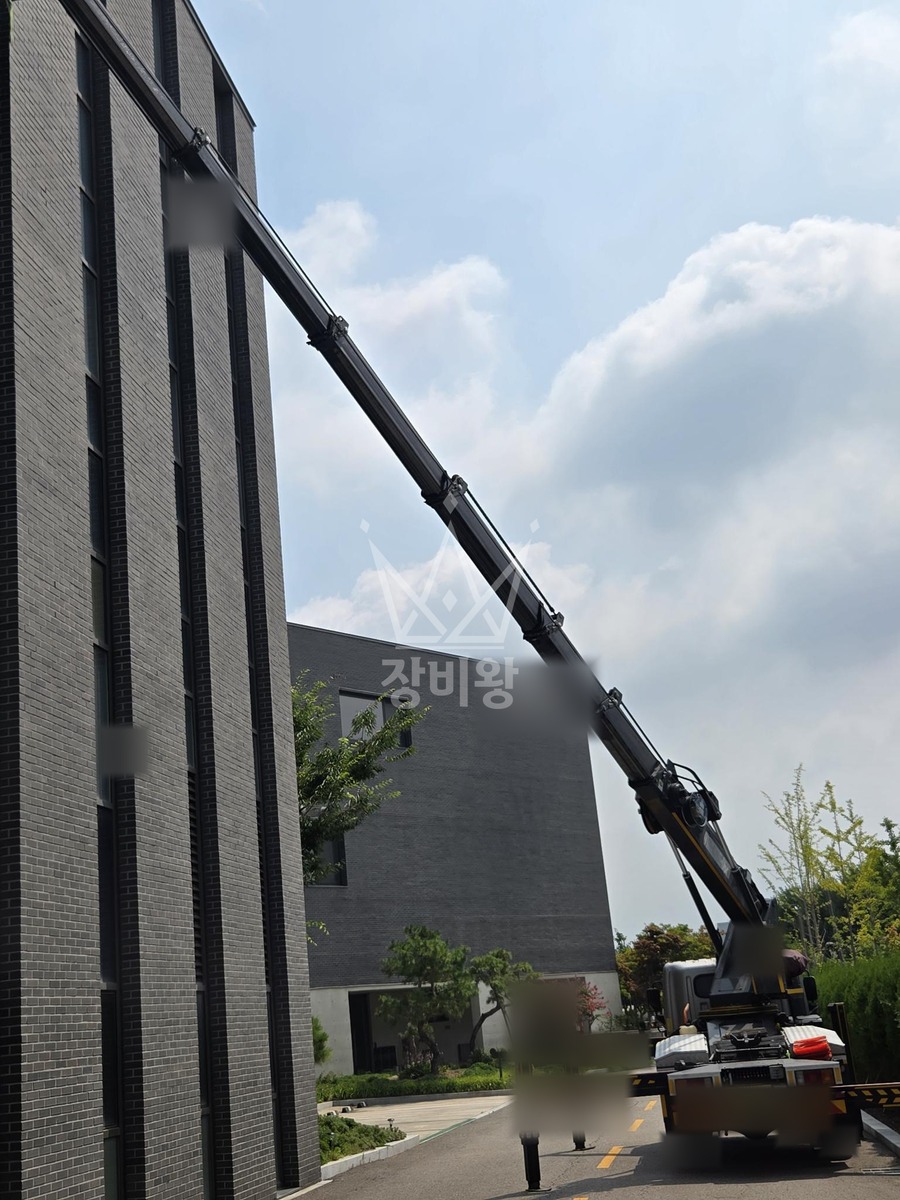 인천 계양구 서운동 3.5톤 스카이차 유리창 실리콘 보수 작업완료사진 1