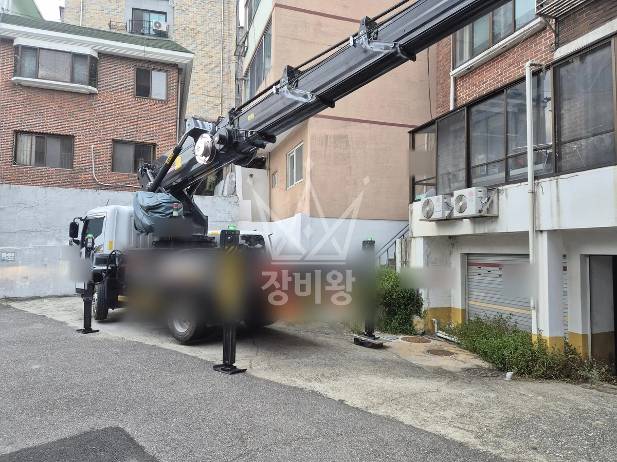 서울 관악구 봉천동 3.5톤 스카이차 외벽방수작업 작업사진 2