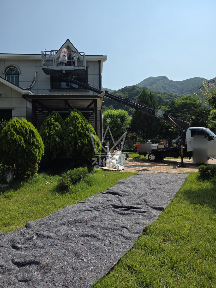 경기 동두천시 동두천동 1톤 스카이차 외벽 페인트 작업사진 2