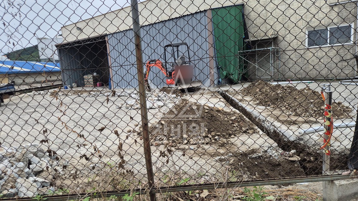 경기 남양주시 오남읍 포크레인(굴착기) 수도배관작업 작업사진 2
