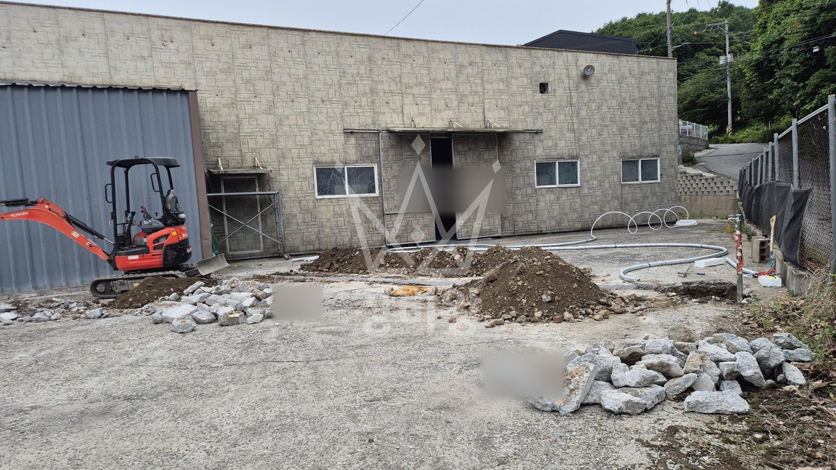 경기 남양주시 오남�주 포크레인(굴착기) 수도배관작업 작업사진 3