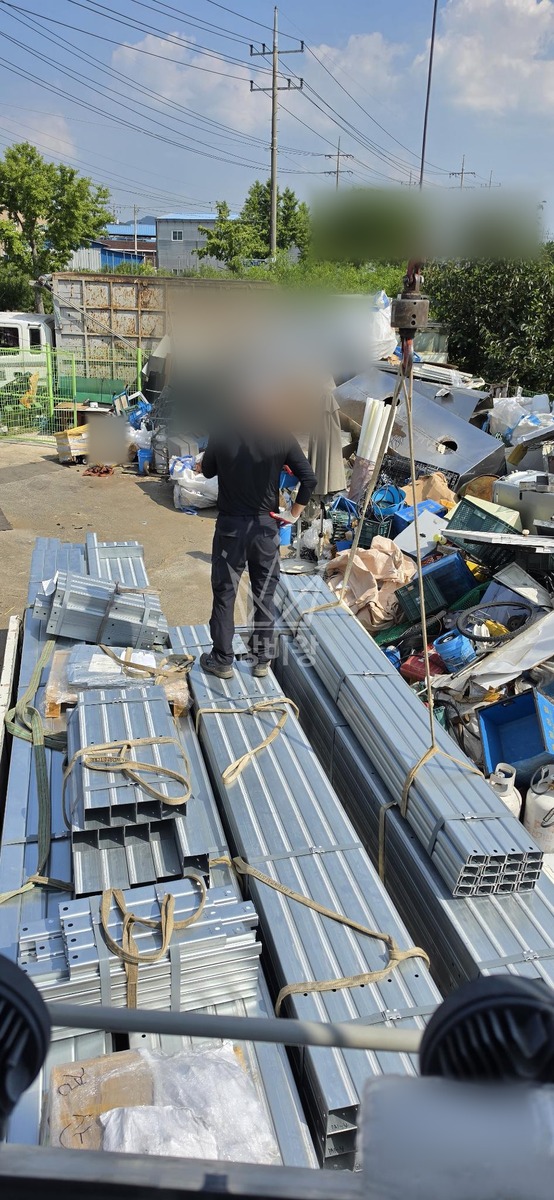 경북 경산시 자인면 5톤 크레인 태양광구조물 양중 작업사진 3
