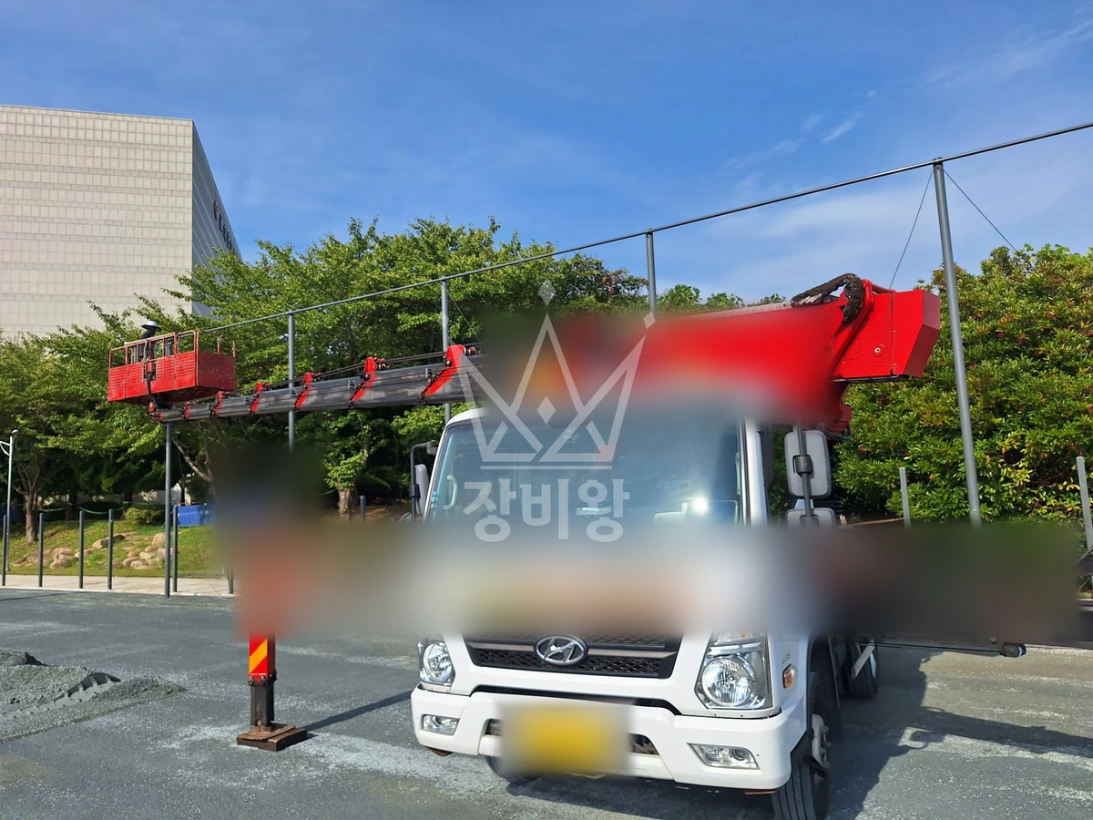 부산 사하구 하단동 3.5톤 스카이차 6m그물망 작업 작업사진 2