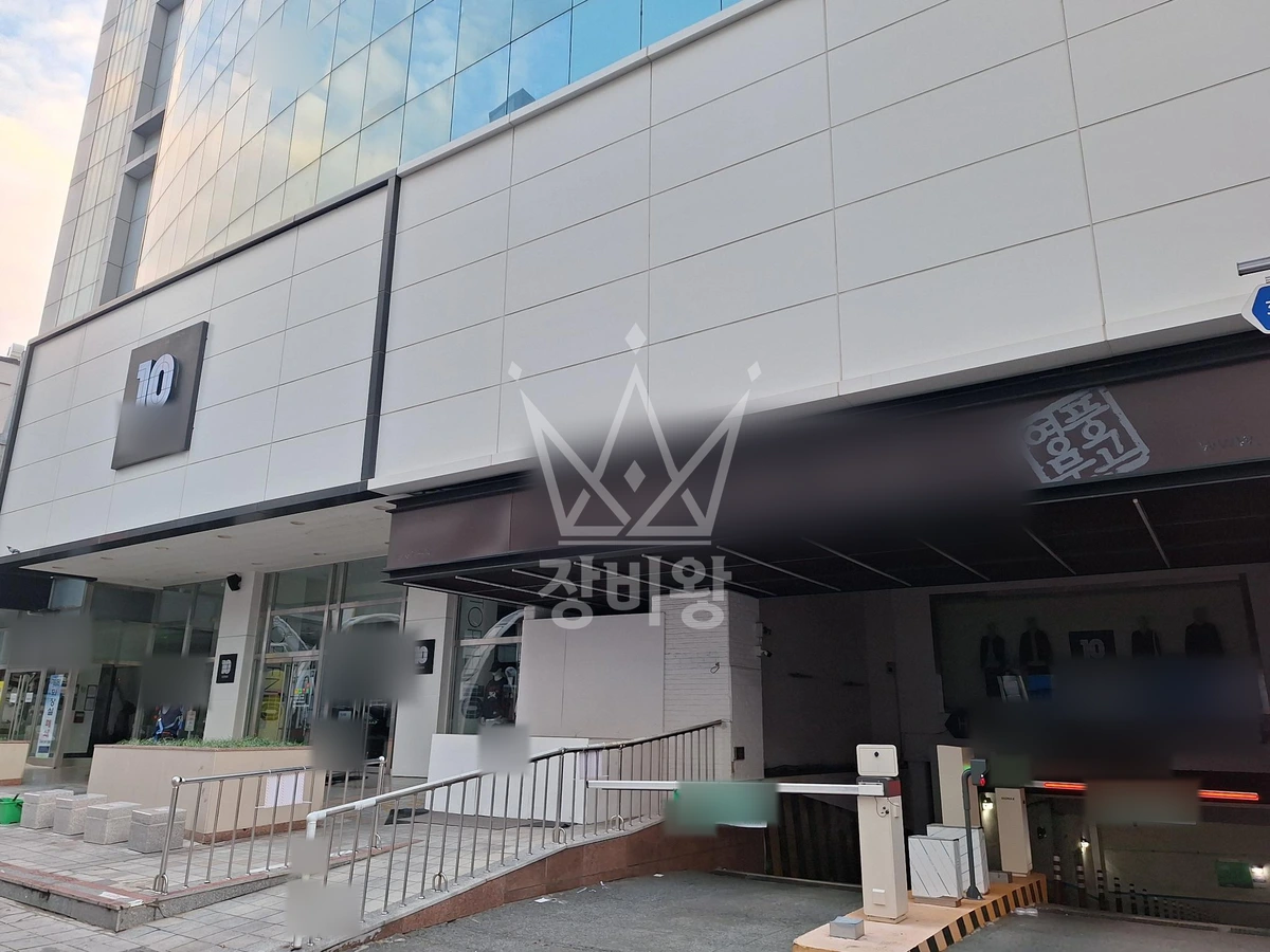 부산 중구 남포동5가 3.5톤 스카이차 작업 현장 도착사진