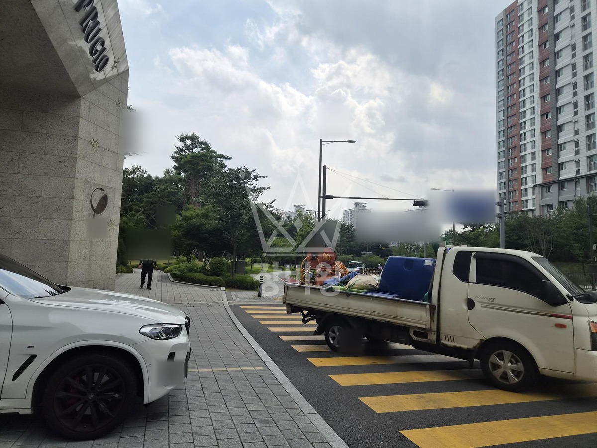경기 하남시 감이동 3.5톤 스카이차 수목방재 작업완료사진 1