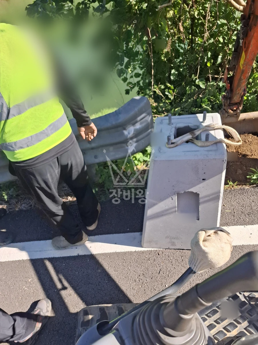 인천 강화군 화도면 포크레인(굴착기) 터파기(70cm) 1곳 작업사진 3