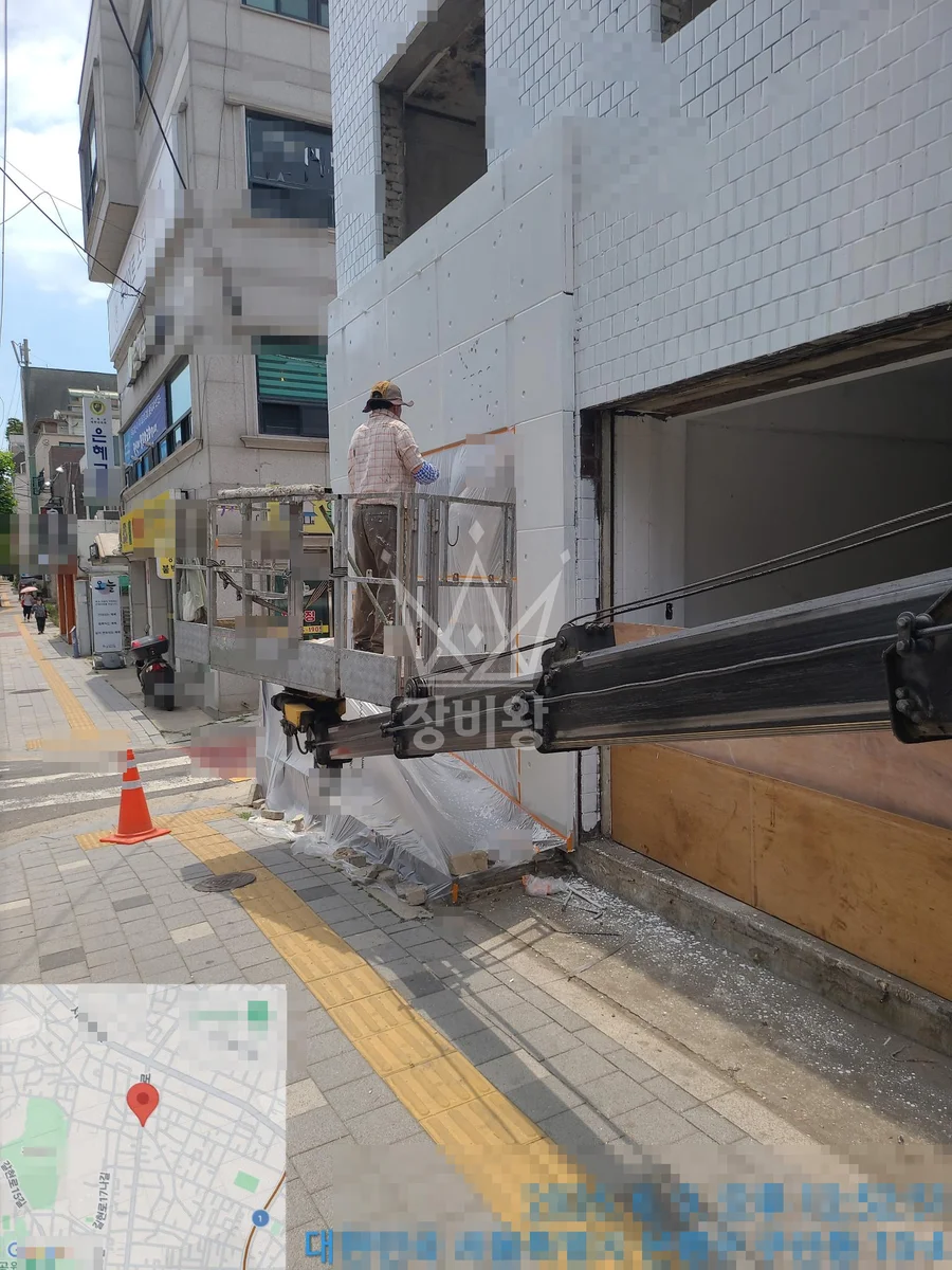 서울 은평구 구산동 1톤 스카이차 외벽 페인트 작업사진 1