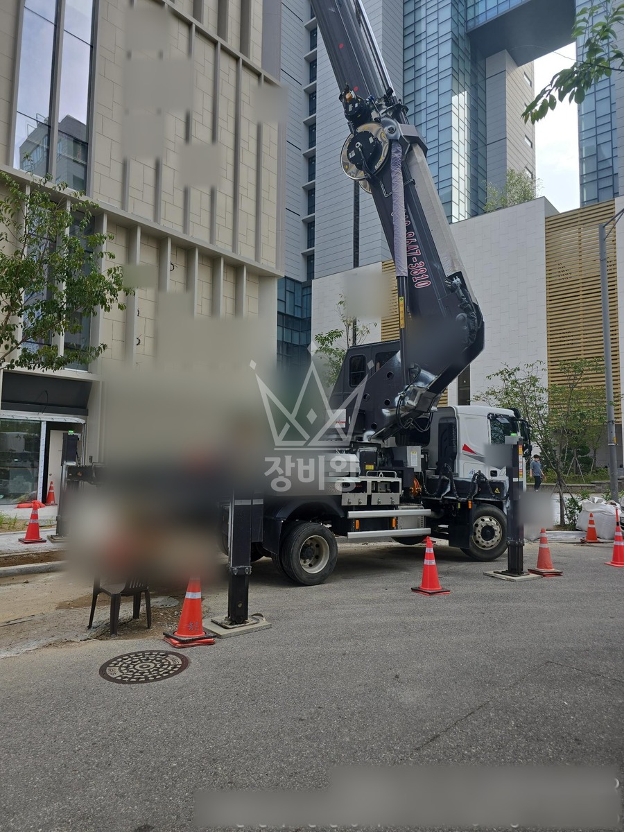 인천 서해구 청라동 5톤 스카이차 외벽작업 작업사진 3