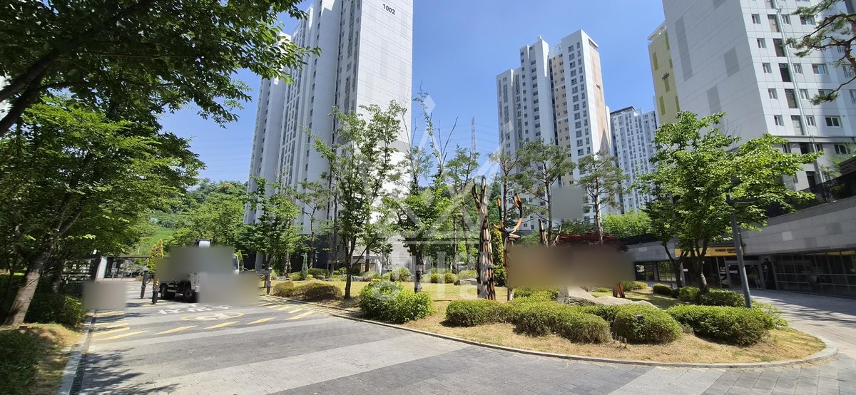 경기 시흥시 장현동 3.5톤 스카이차 수목방제작업 작업완료사진 1