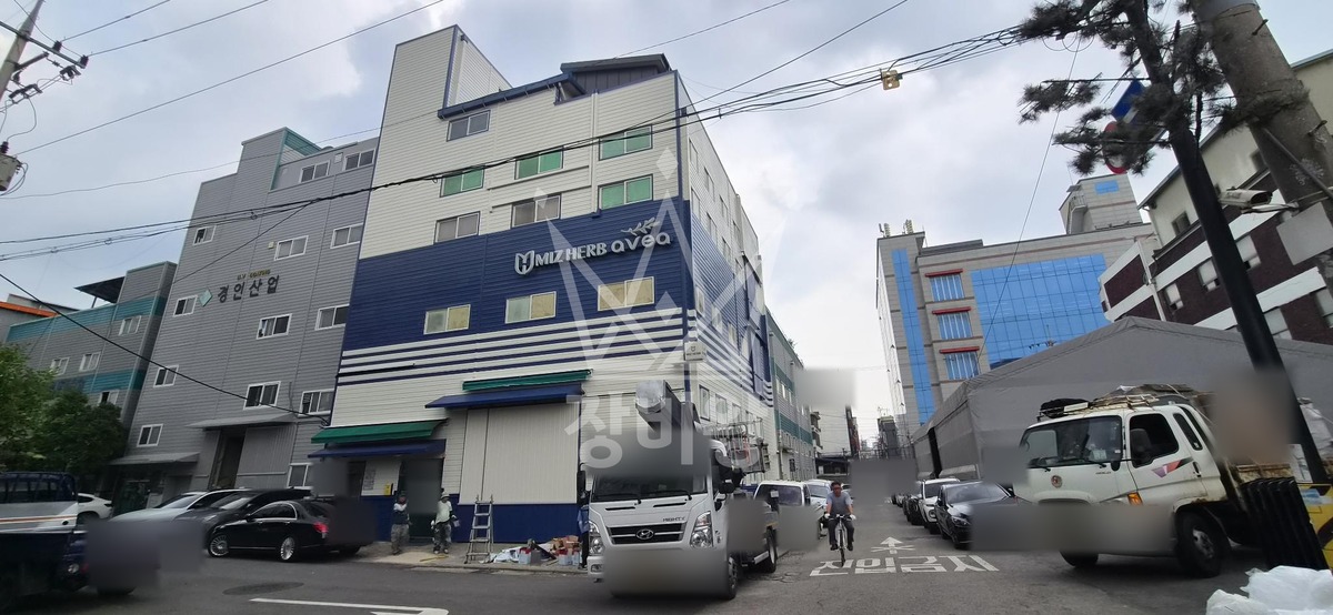 경기 부천시 오정구 3.5톤 스카이차 실리콘 코킹 작업완료사진 1