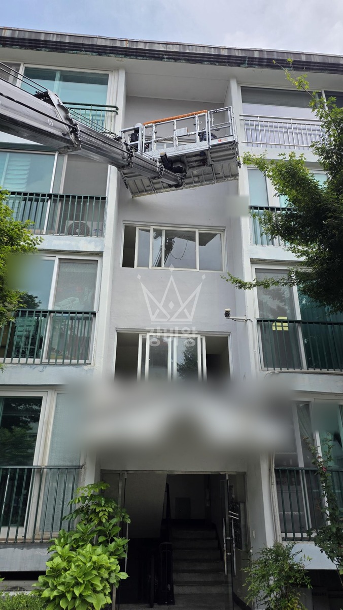 경기 성남시 분당구 서현동 1톤 스카이차 실리콘 작업사진 3