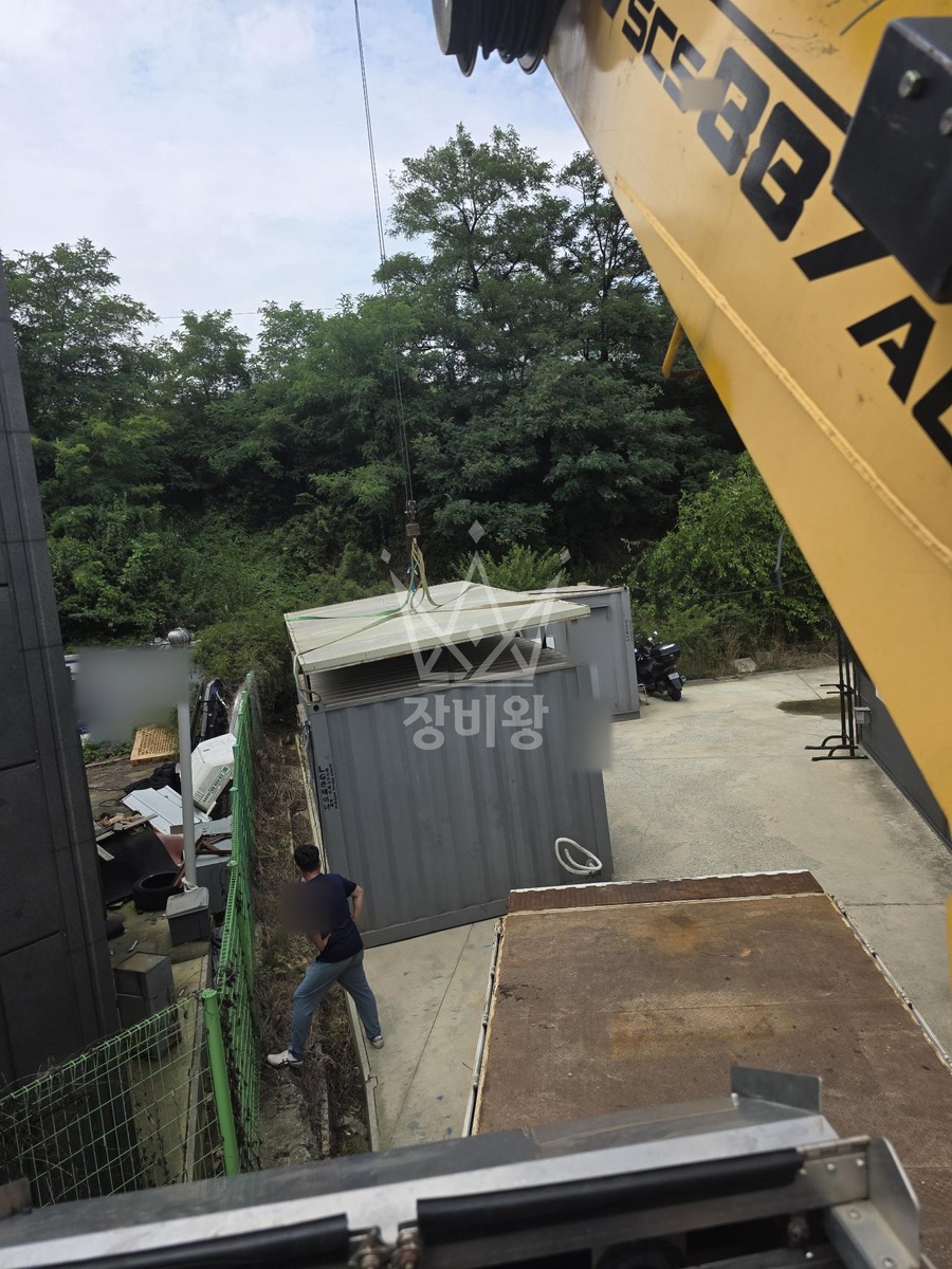 경기 평택시 팽성읍 5톤 크레인 3*6컨테이너 / 지붕 판넬 / 총 높이 :3m 작업사진 3