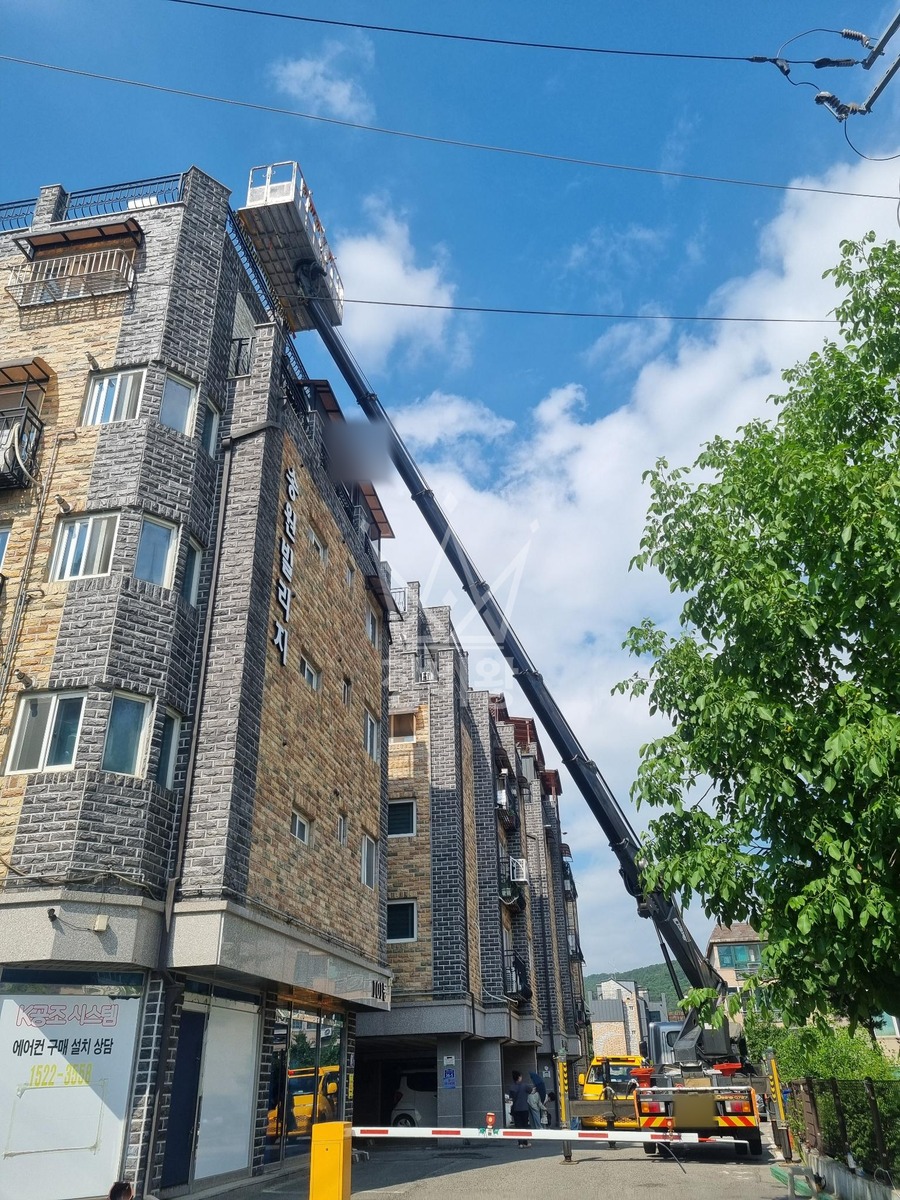 경기 남양주시 진접읍 3.5톤 스카이차 렉산 시공 작업사진 3