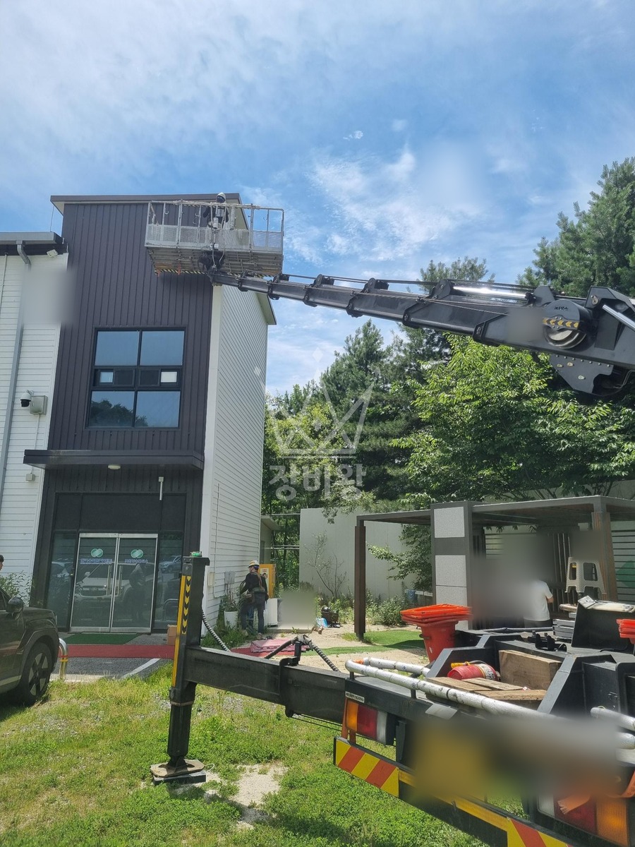 경기 포천시 이동면 3.5톤 스카이차 cctv 설치 작업사진 2