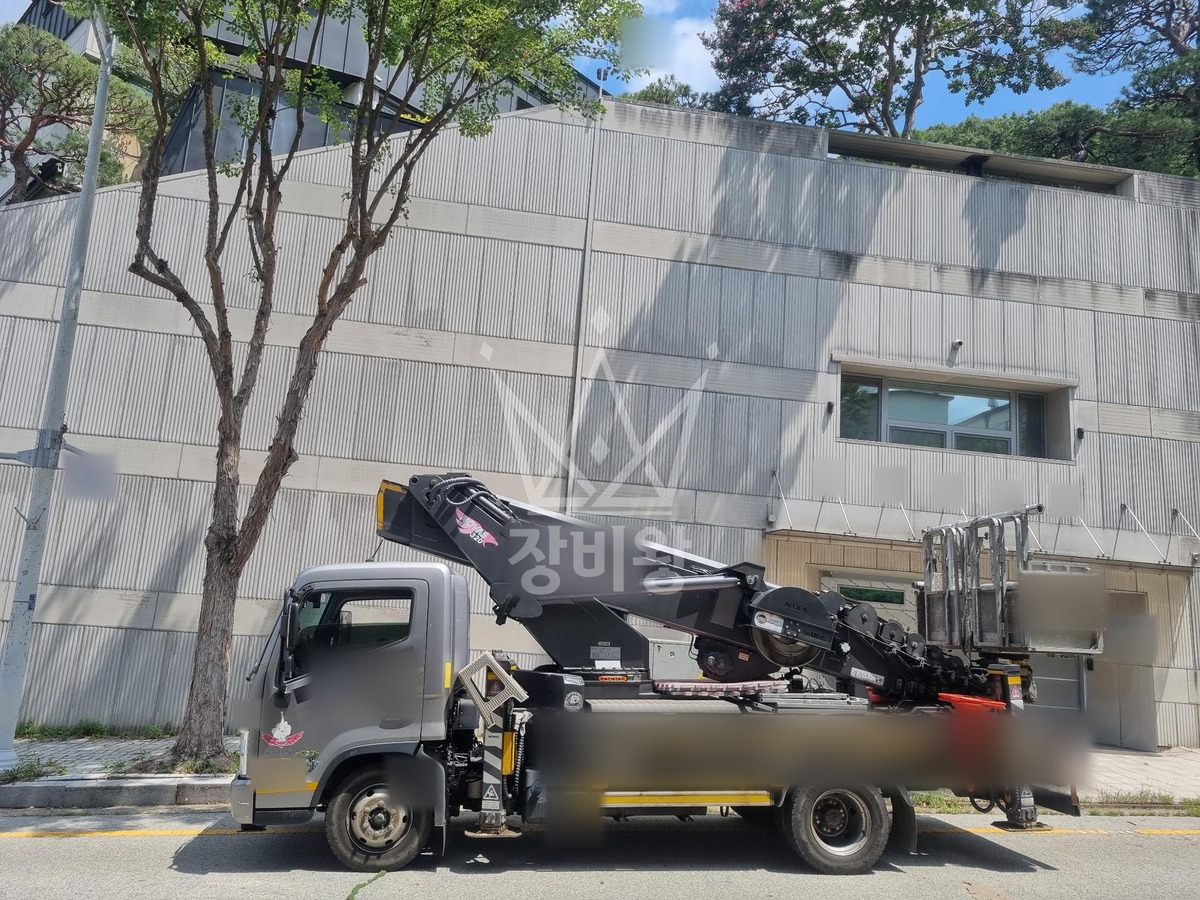 경기 성남시 분당구 구미동 3.5톤 스카이차 작업 현장 도착사진