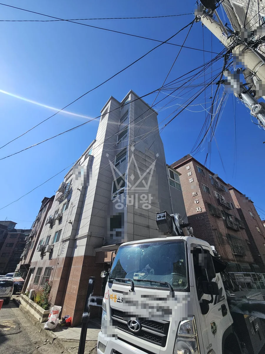 경기 수원시 권선구 3.5톤 스카이차 페인트작업 작업완료사진 1