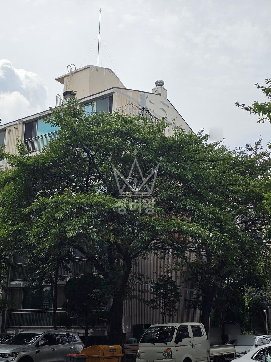 경기 시흥시 정왕동 3.5톤 스카이차 페인트작업 작업사진 1