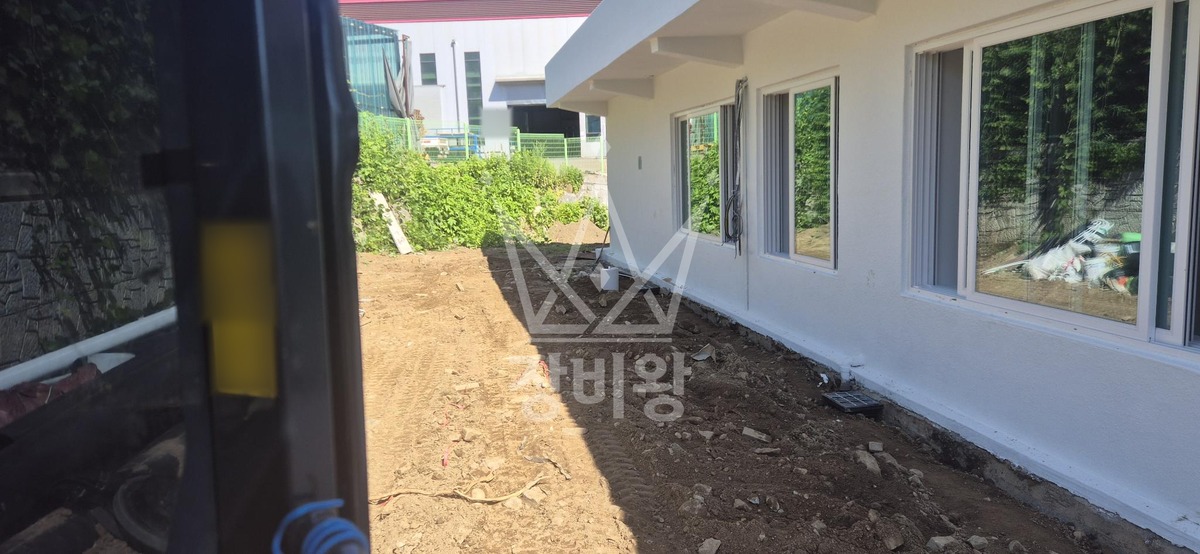 경기 광주시 곤지암읍 포크레인(굴착기) 옥외 급수배관작업 작업완료사진 1