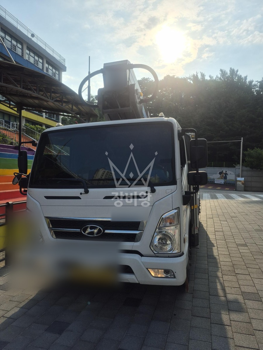 경기 광명시 철산동 3.5톤 스카이차 작업 현장 도착사진