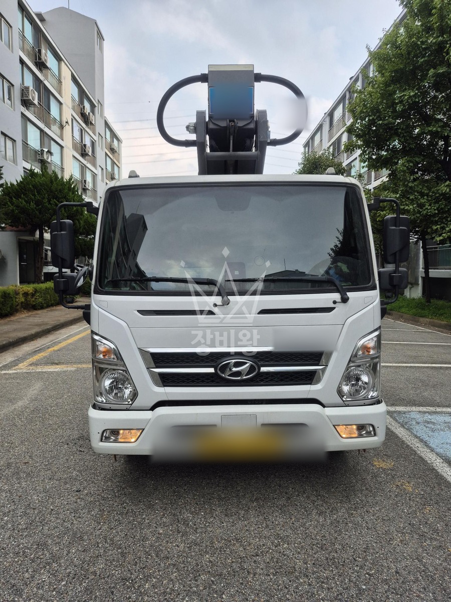 경기 시흥시 정왕동 3.5톤 스카이차 페인트작업 작업완료사진 1