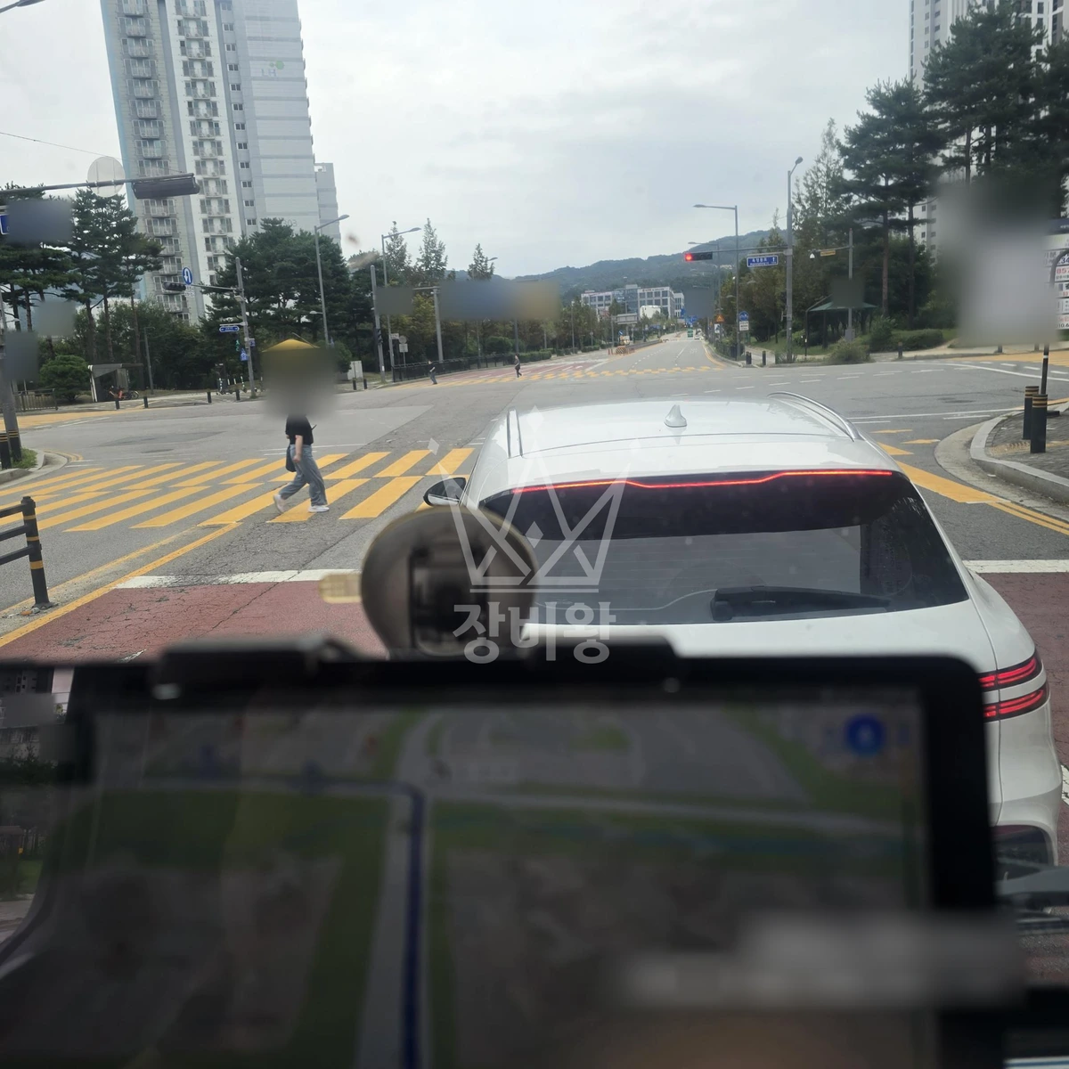 경기 양주시 옥정동 3.5톤 스카이차 태양광설치자재양중 작업완료사진 1