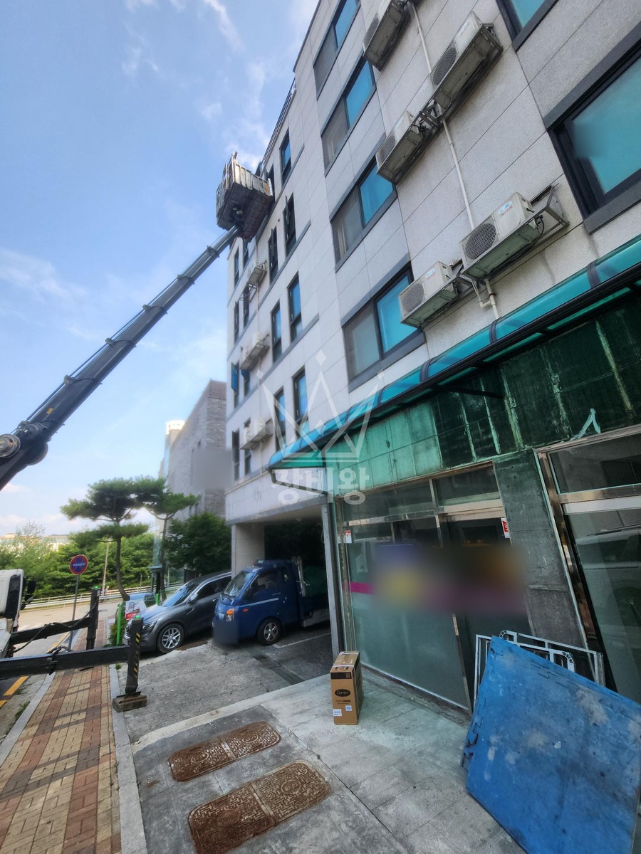 경기 남양주시 별내동 3.5톤 스카이차 실외기설치 작업사진 3