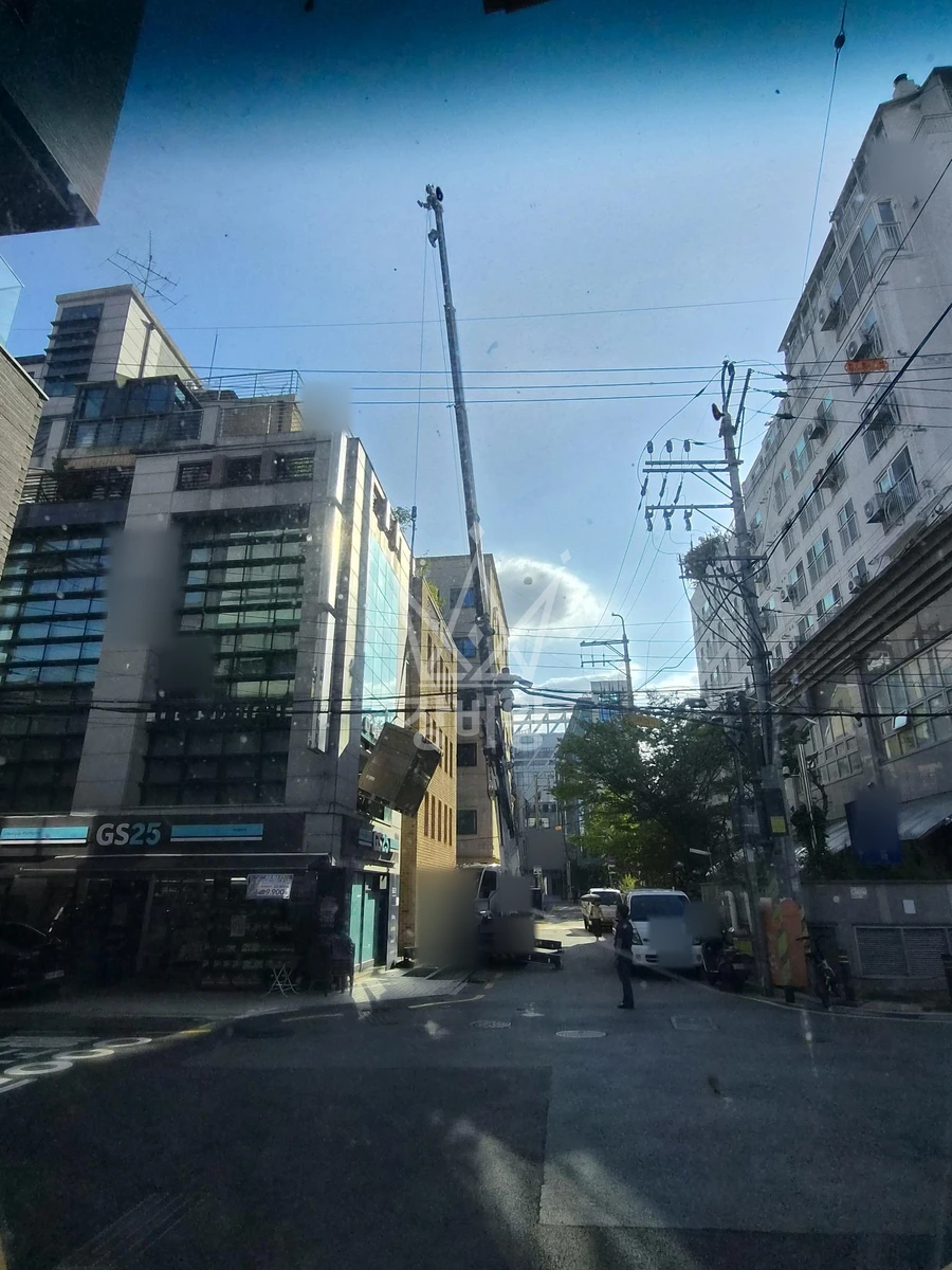 서울 강남구 역삼동 3.5톤 스카이차 샤시철거 작업사진 2