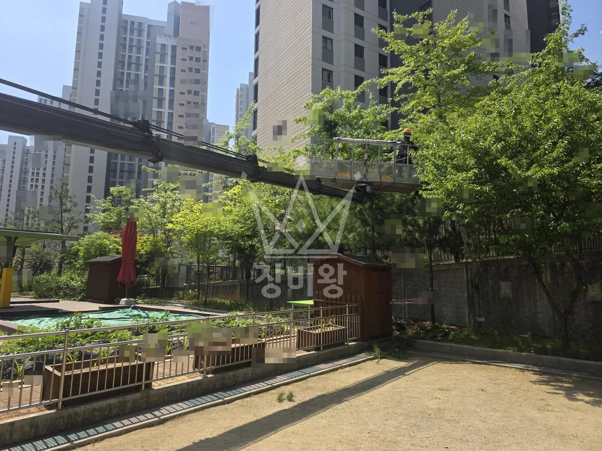 경기 용인시 처인구 3.5톤 스카이차 전지 작업사진 2