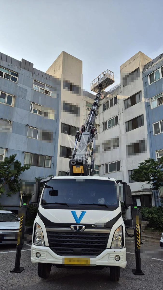경기 부천시 원미구 3.5톤 스카이차 외벽보수작업 작업사진 2