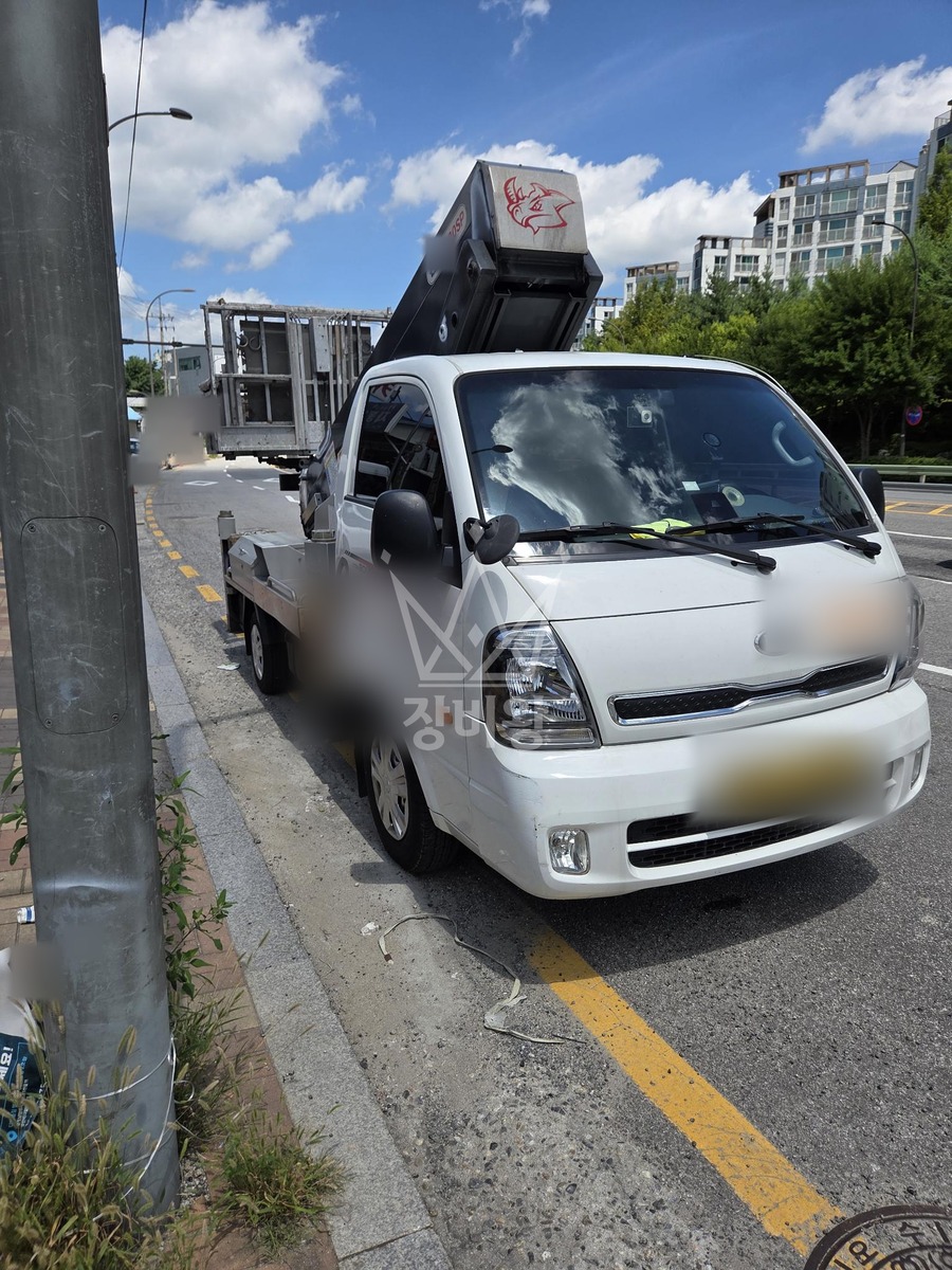 경기 남양주시 별내동 1톤 스카이차 외벽 실리콘코킹 작업완료사진 1