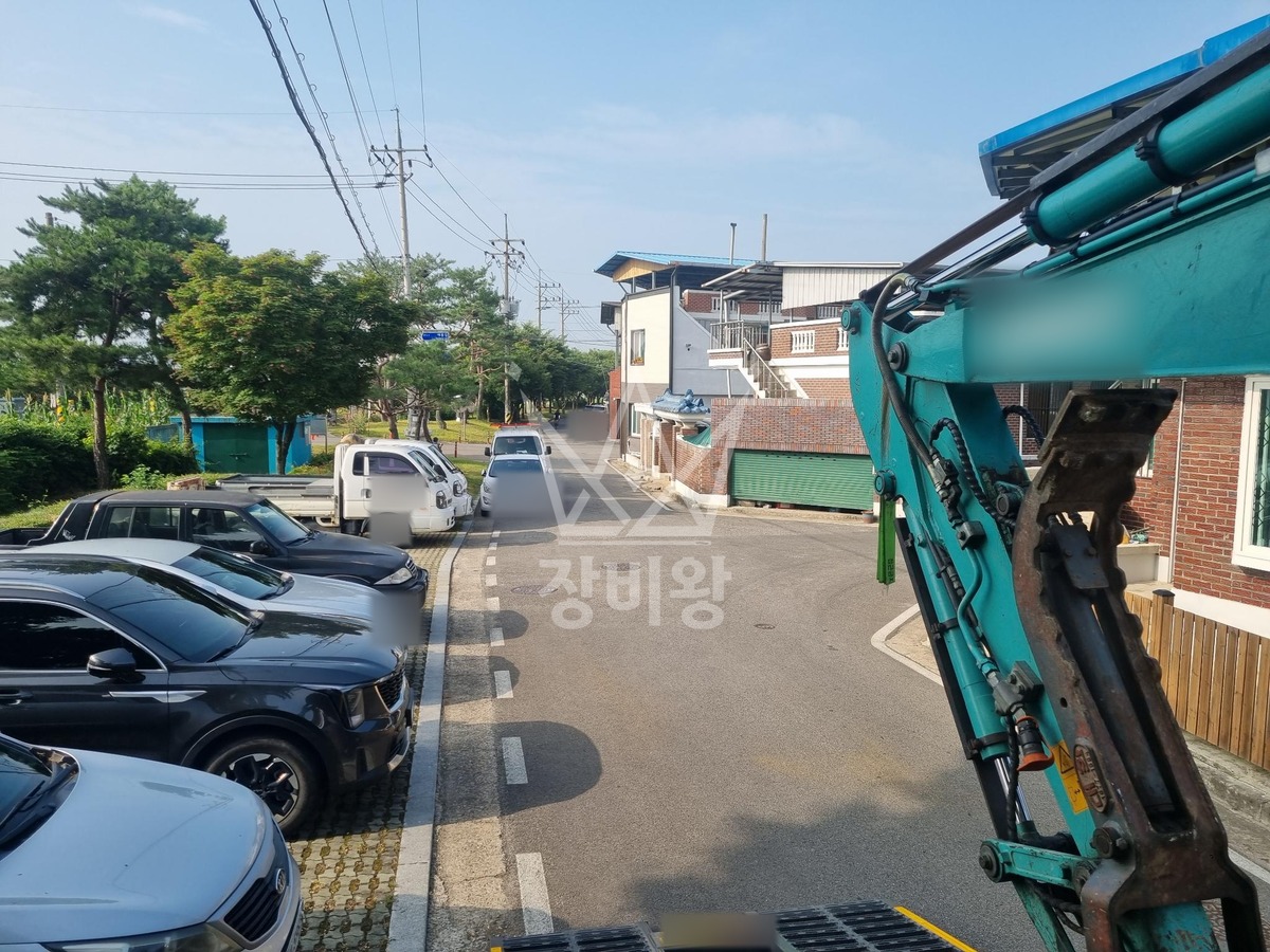 경북 문경시 흥덕동 포크레인(굴착기) 작업 현장 도착사진