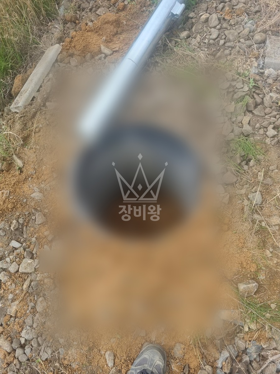 경북 문경시 흥덕동 포크레인(굴착기) 터파기(8*8) 작업사진 3